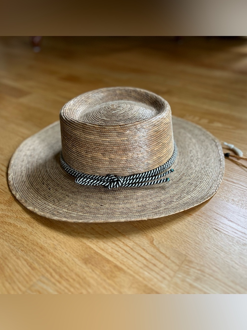 Legitimo Sahuayo Artisanal, Durable, Breathable, Classic Palm Straw Hat